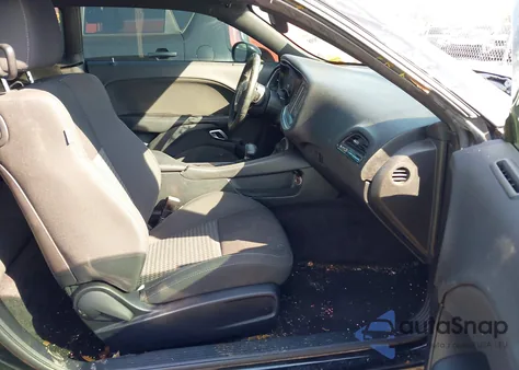 2017 Dodge Challenger T/A из США, поврежденный, VIN 2C3CDZBT9HH542691